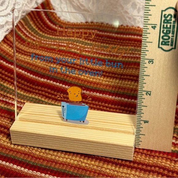 Dad-to-Be" Father's Day gift, made of acrylic, with a wooden base - NWT - Picture 11 of 14